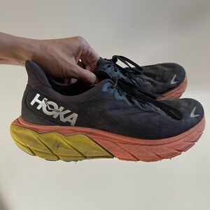 Hoka Men’s Arahi 6